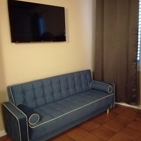 Piazza San Domenico Rooms - Bedinbolognacentro Экстерьер фото