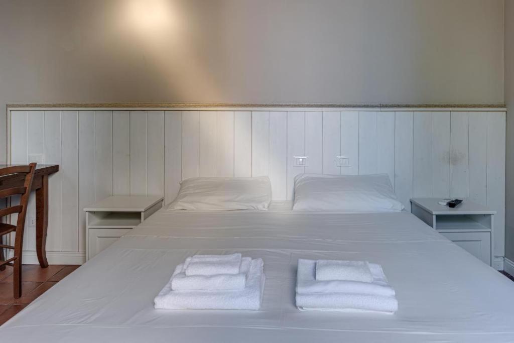 Piazza San Domenico Rooms - Bedinbolognacentro Экстерьер фото